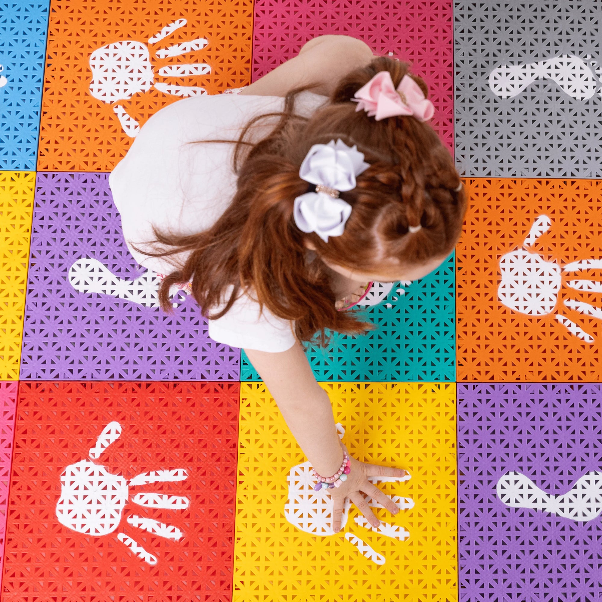 Piso modular Pé e Mão, brinquedo coordenação motora, tapete agilidade infantil, circuito motor, piso educativo.